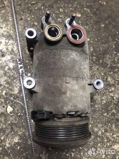 Компрессор кондиционера Ford Focus 3