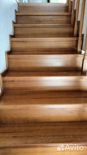 Деревянная лестница