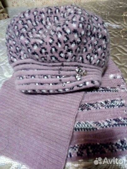 Комплект вязаный