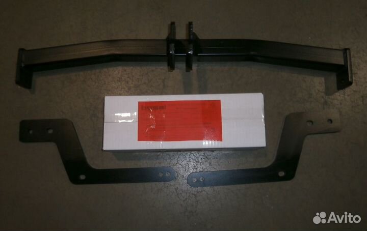 Фаркоп Рено (Renault) Logan II седан 2014, Sande