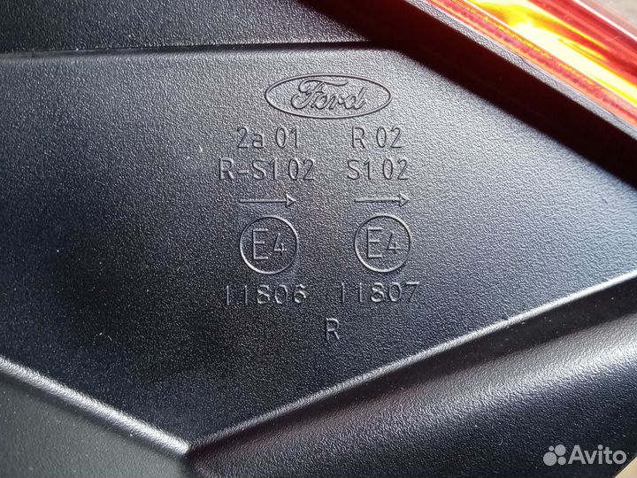 Фонарь задний правый Ford Focus II 2008-2011