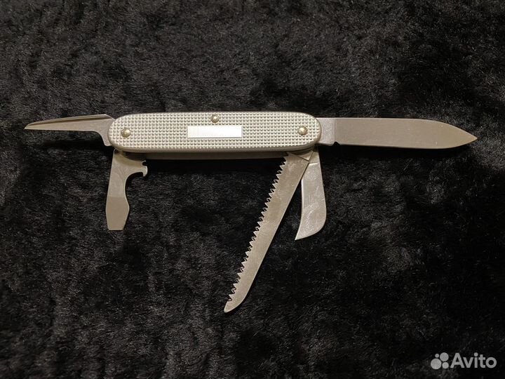 Швейцарский нож Victorinox Pioneer Alox 0.8150.26