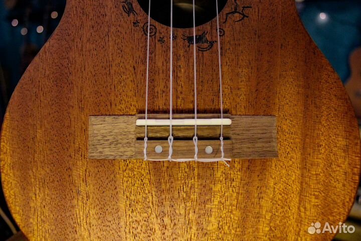 Flight DUT34 EQ MAH, укулеле тенор с чехлом