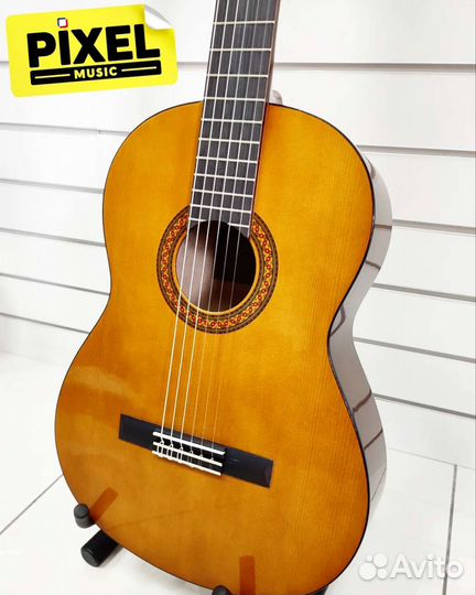 Классическая гитара Yamaha C40