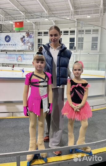 Тренер по фигурному катанию