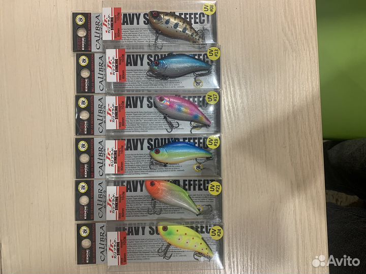 Воблер Calibra (раттлин)