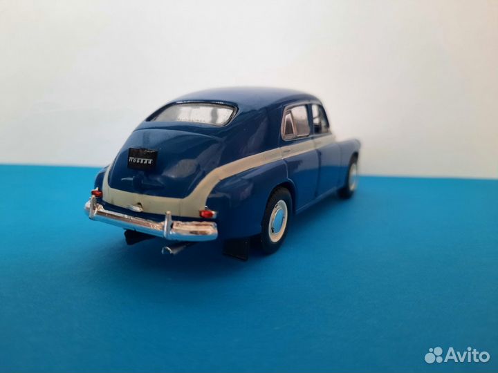 Модельная игрушка газ-М20 