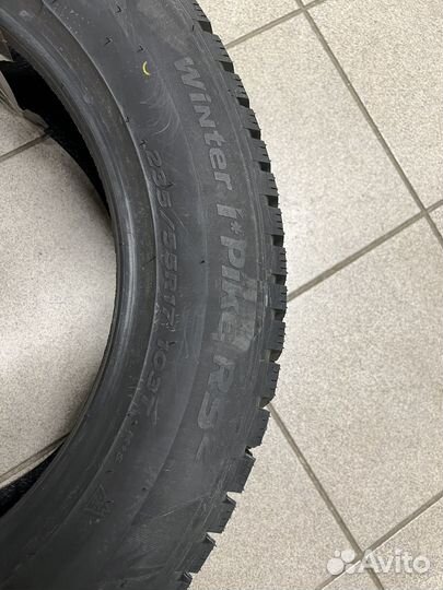 Hankook Winter i'Pike X W429A 235/55 R17