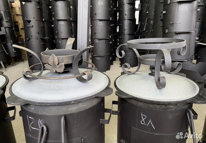 Казан чугунный с печкой