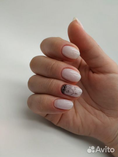 Маникюр/педикюр