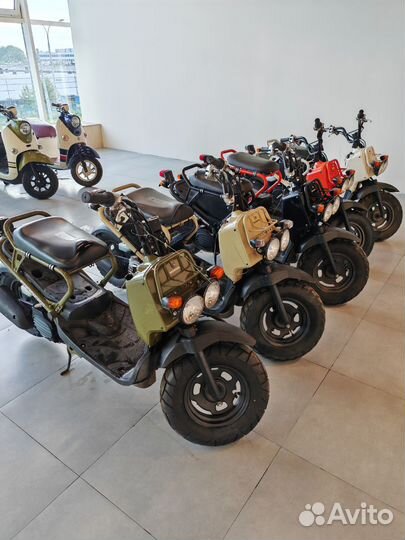 Скутер Honda Zoomer FI