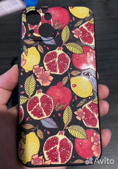 Чехол на iPhone 13