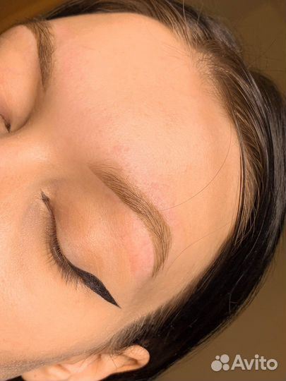 Оформление и окрашивание бровей