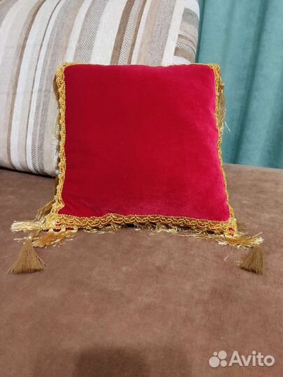 Декоративные подушки