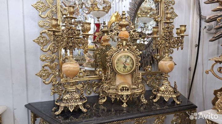 Украшения для интерьера