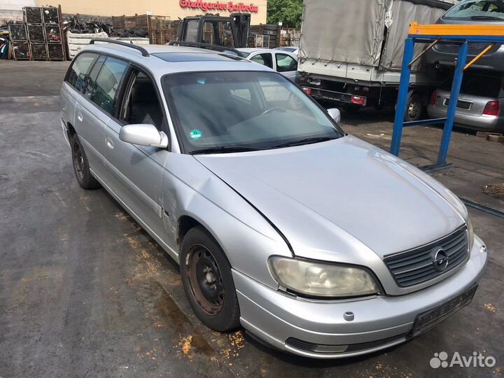 Разбор на запчасти Opel Omega B