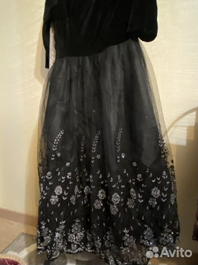 Платье чёрное 42-44р