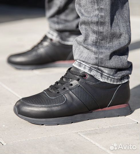 Кроссовки мужские кожаные новые