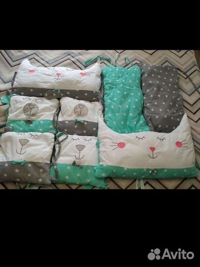 Бортики в кроватку