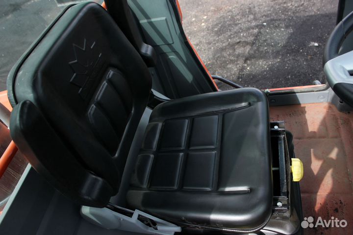 Фронтальный погрузчик Redstar 3000GTS, 2023