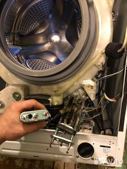 Ремонт стиральных машин, посудомоек, холодильников