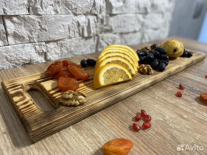 Доска сервировочная разделочная из дерева