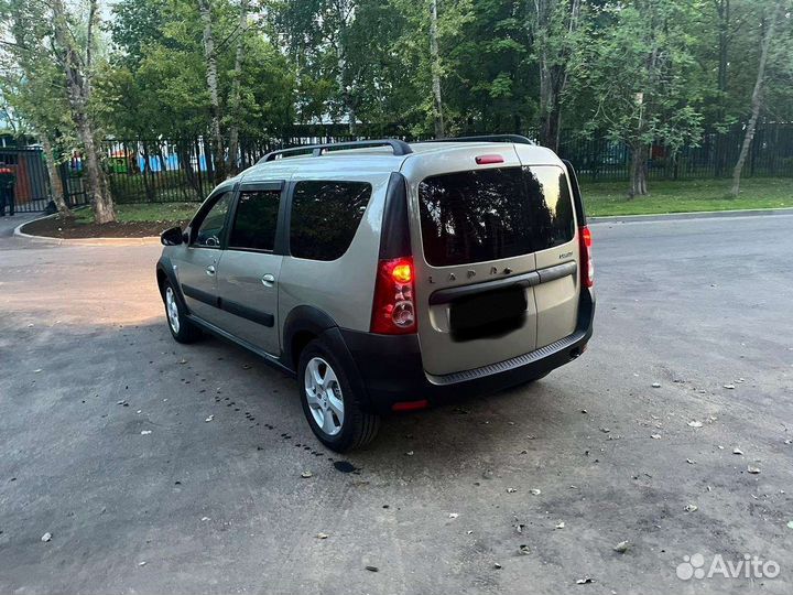 ВАЗ Largus Cross, 2017