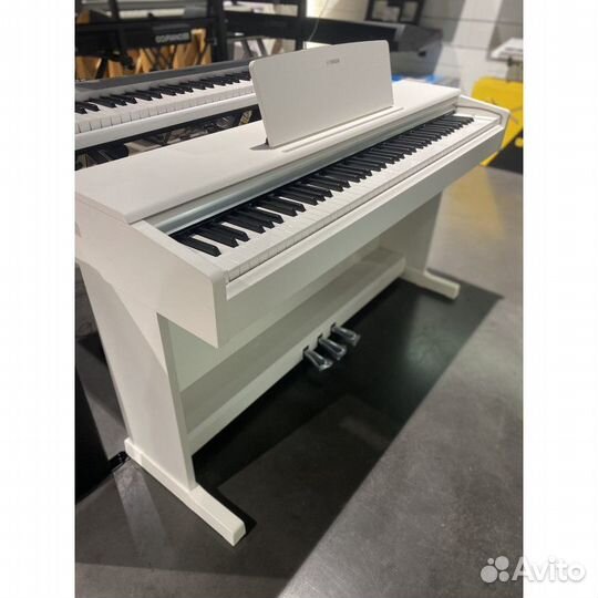 Цифровое пианино Yamaha 145 (Комплект)