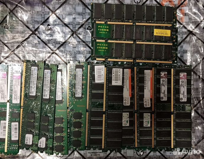 Модули памяти DDR 256MB, 512mb DDR2 и DDR3 1Gb