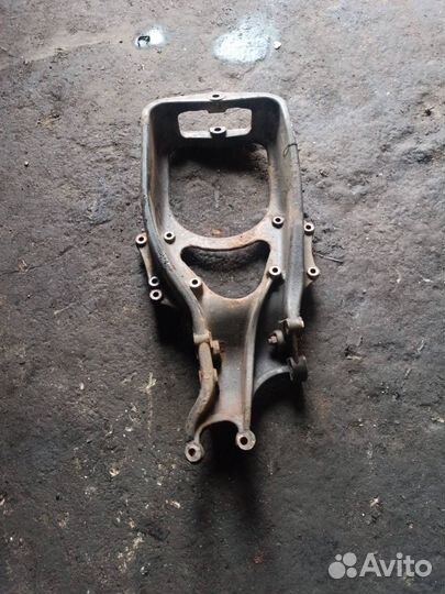 Кронштейн пневмоподушки MAN TGX 2008 81436403247