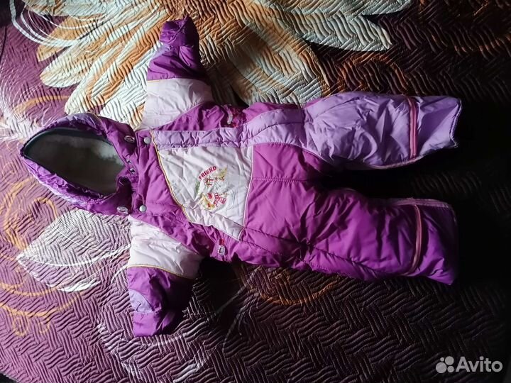 Зимний комбинезон для девочки