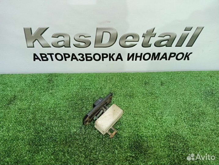 Резистор печки Mitsubishi carisma