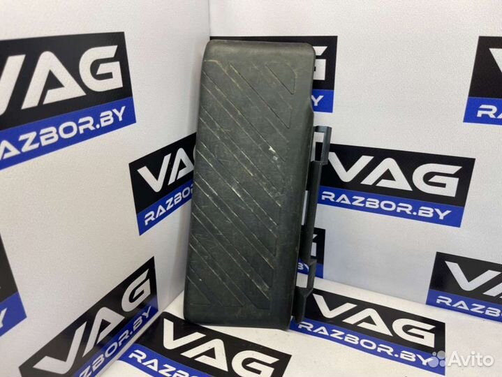 Volkswagen Golf 72014 5Q1864777BVR39-235