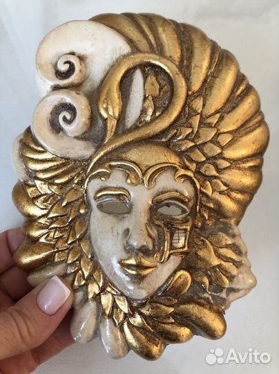 Венецианская маска