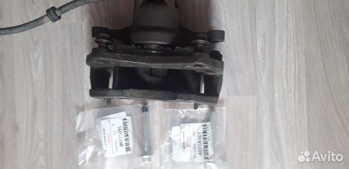 Суппорт передний mitsubishi lancer X