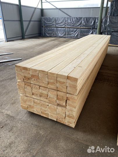 Обрезная доска камерной сушки из сосны и ели