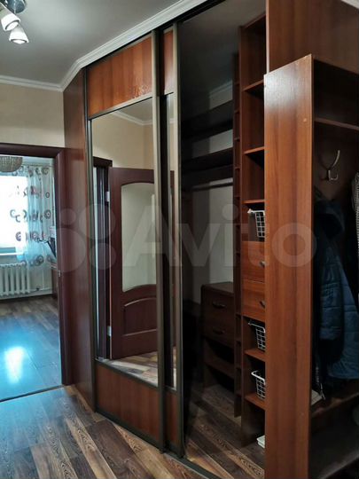 2-к. квартира, 64,9 м², 3/6 эт.