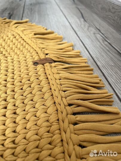 Вязанные коврики