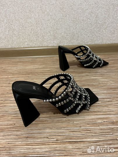 Новые мюли Zara 39 оригинал