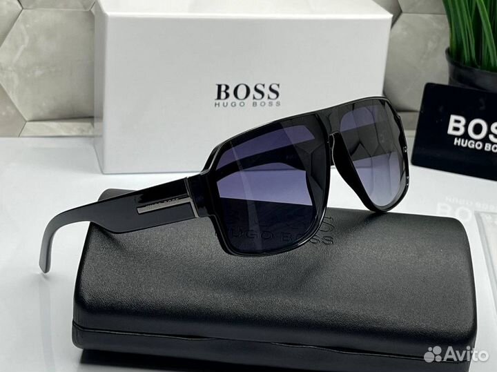 Солнцезащитные очки мужские hugo boss