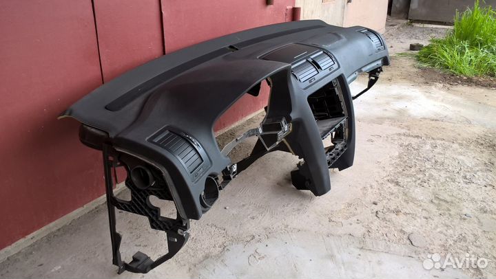 Парприз на skoda Octavia 2012