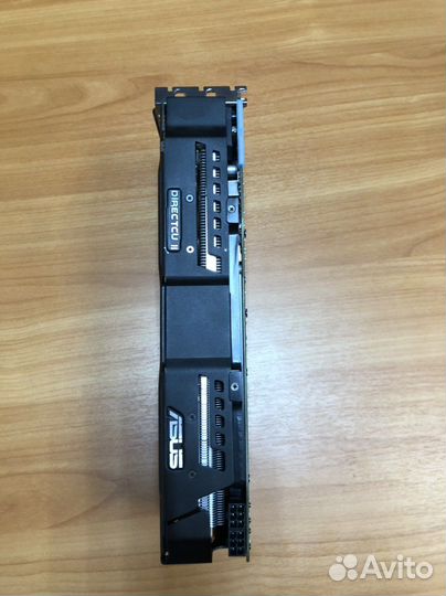 Видеокарта asus Radeon HD 7950 DirectCU II