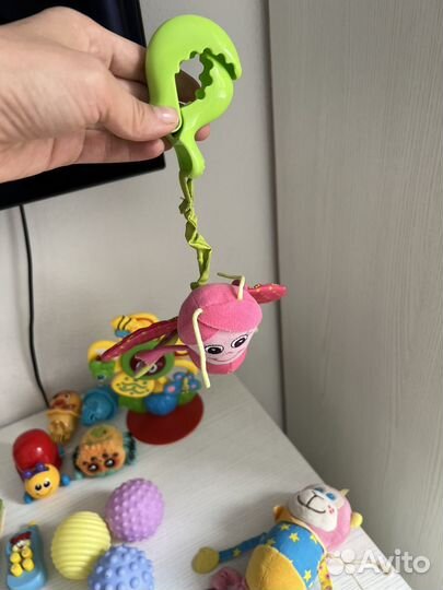 Игрушки пакетом для малышей