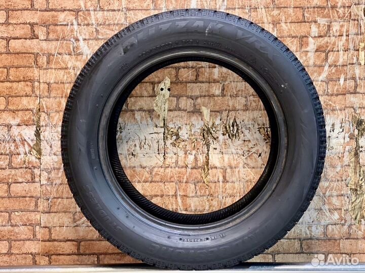 Bridgestone Blizzak VRX 205/55 R16