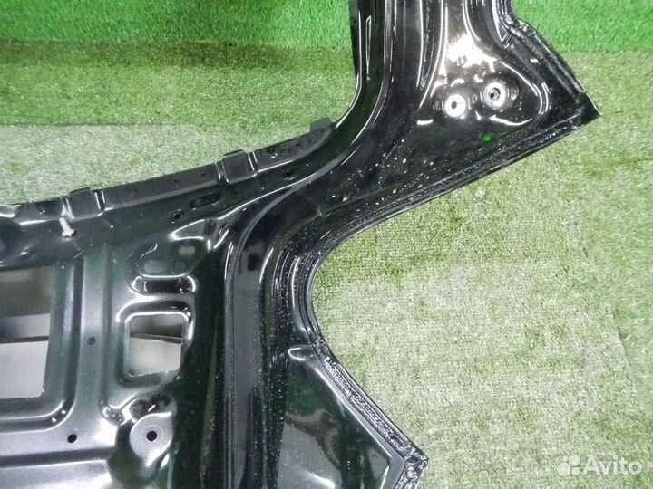 Крышка багажника Mercedes-Benz A-Class