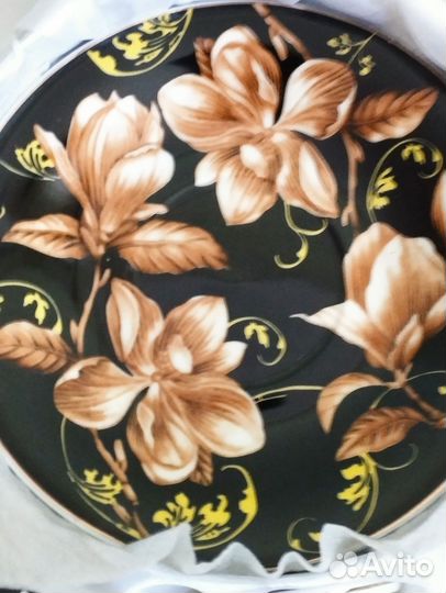 Чайные чашки с блюдцами