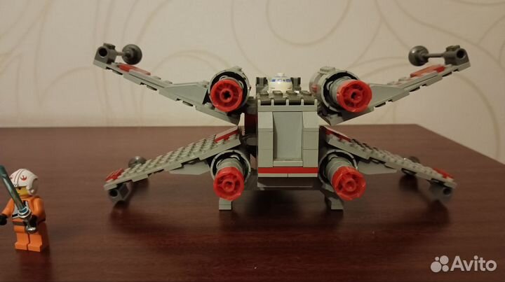 7140 (7142) Lego Star Wars X-Wing Fighter