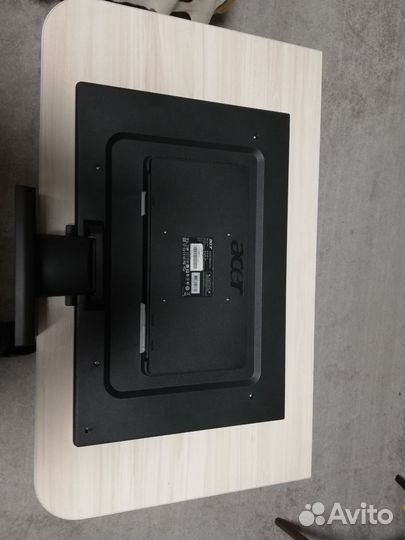 Монитор Acer AL2216W