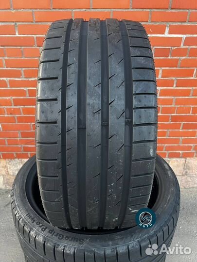 Gripmax SureGrip Pro Sport 325/35 R22 и 285/40 R22 114Y