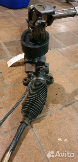 Рулевая рейка 6Q1423055BA